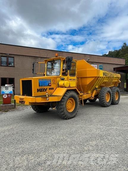 Moxy D16 B 鉸接式起吊車