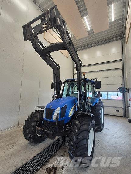 New Holland T5050 曳引機