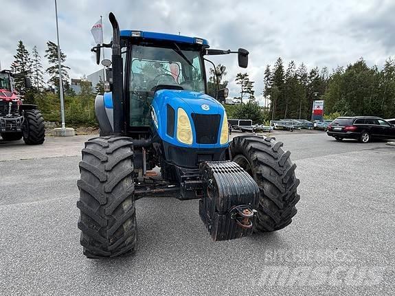 New Holland TS135A 曳引機