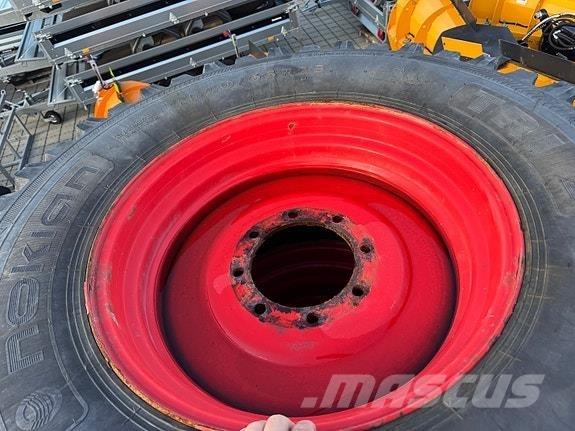 Nokian TRI 2 其他路面和雪地機械