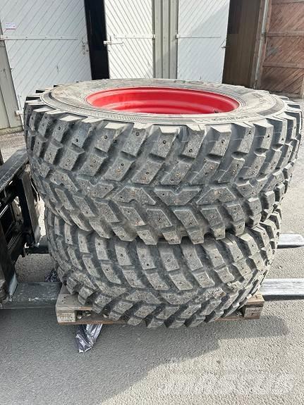 Nokian Tri2 輪胎、車輪和輪圈