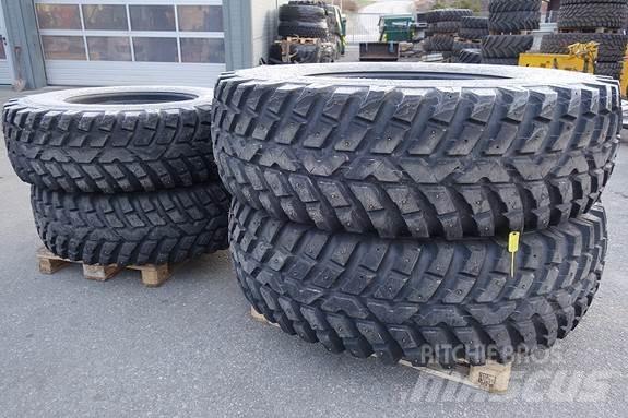 Nokian TRI2 其他農業機械