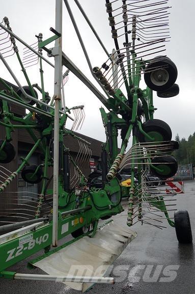 Samasz Z2-840 堆草機