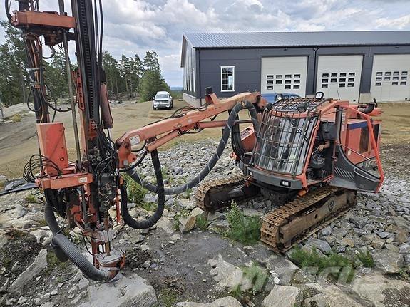 Sandvik DX780 鑽孔機