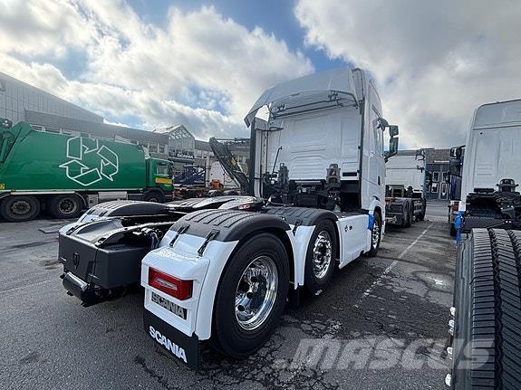 Scania  曳引機組件