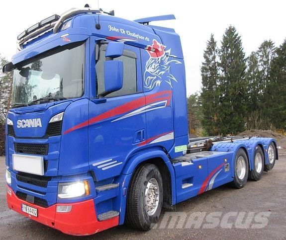 Scania R500 8x4*4 起重可拆卸式卡車
