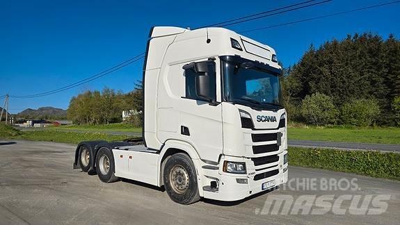 Scania R580A6x2NB 曳引機組件