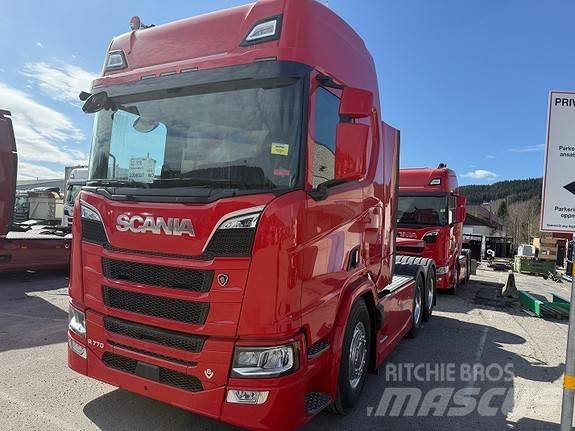 Scania R770 A6x4NB 曳引機組件