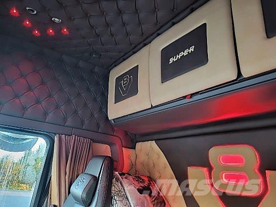 Scania S650A6X2NB 曳引機組件