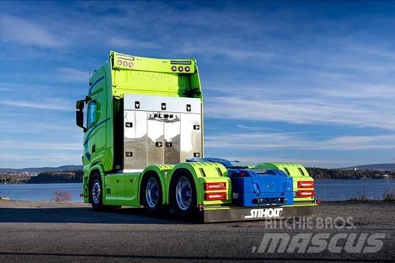 Scania S660A6x4NB 曳引機組件