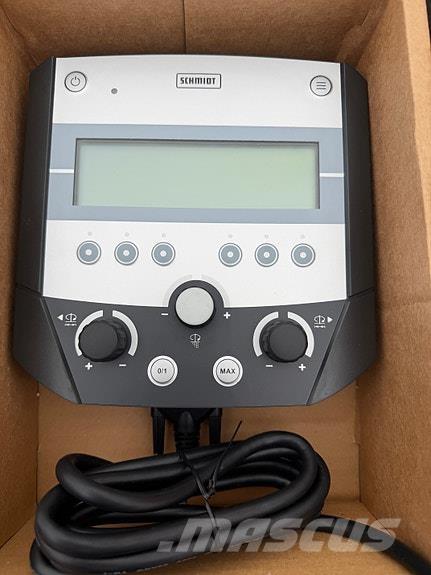 Schmidt Traxos S15 其他路面和雪地機械