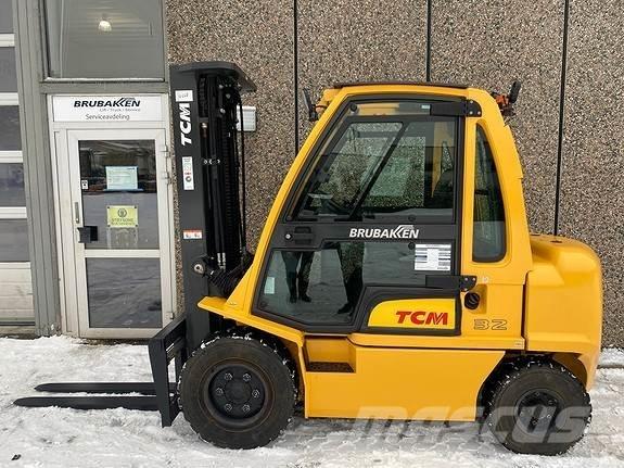 TCM FD32 62646 柴油卡車