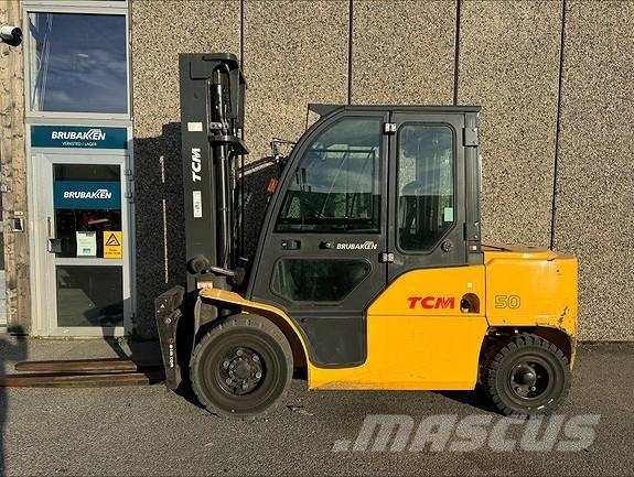 TCM FD50 62779 柴油卡車