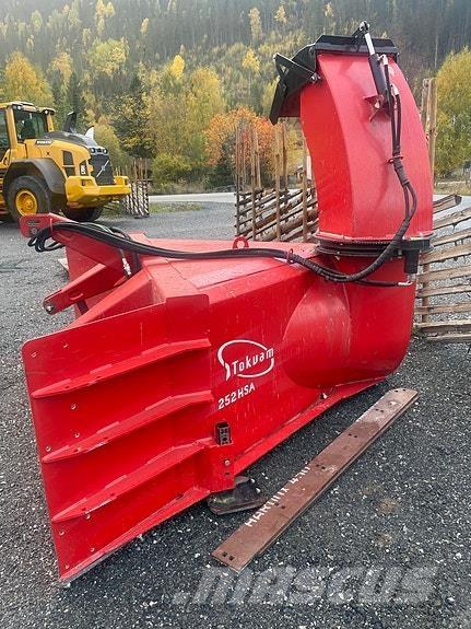 Tokvam 252 HSA 掃雪機