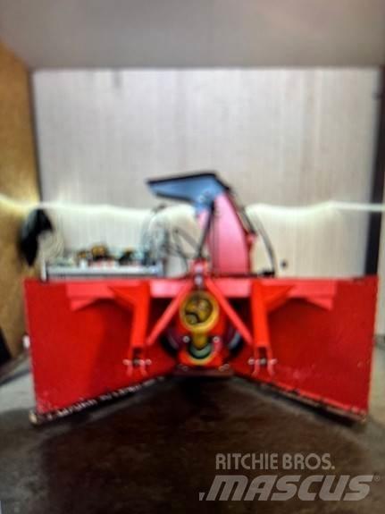 Tokvam HSV 255 掃雪機