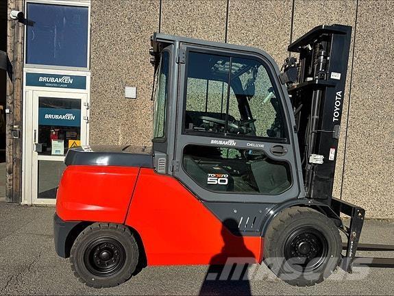 Toyota 40-8FD50N 柴油卡車