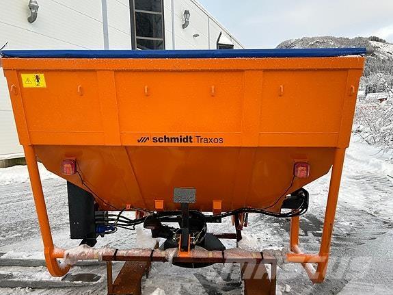  Traxos S15 VEP-490 砂鹽撒布機