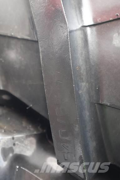 Trelleborg TM800 輪胎、車輪和輪圈