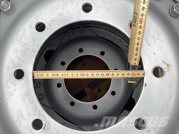 Trelleborg TM800 其他農業機械