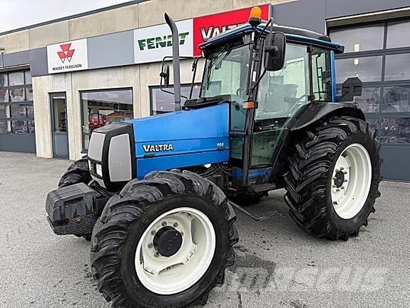 Valtra 900 TURBO 曳引機