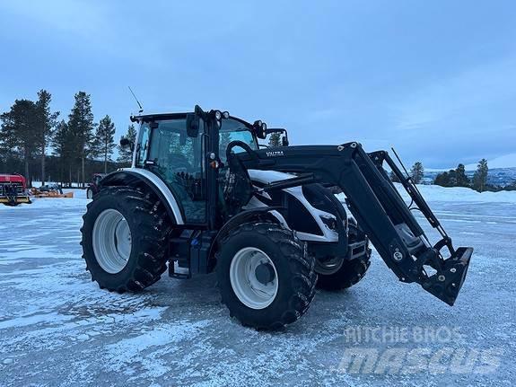 Valtra A105H 曳引機