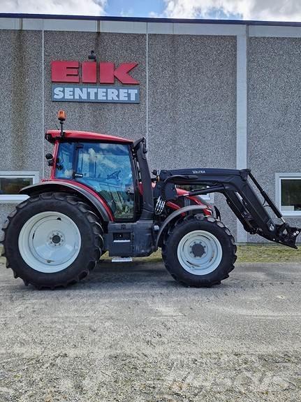 Valtra G105. HT 曳引機