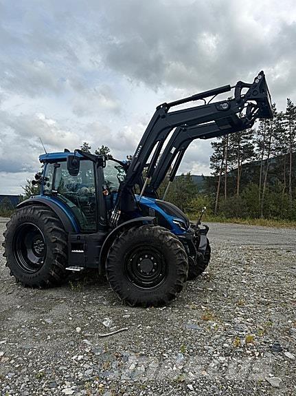Valtra G135V 曳引機