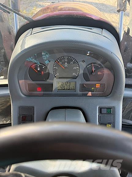 Valtra M150 曳引機