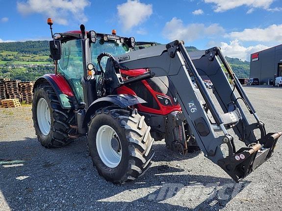 Valtra N 104 H5 曳引機