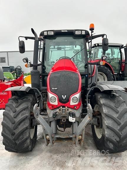 Valtra N103 曳引機