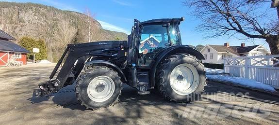 Valtra N135 曳引機