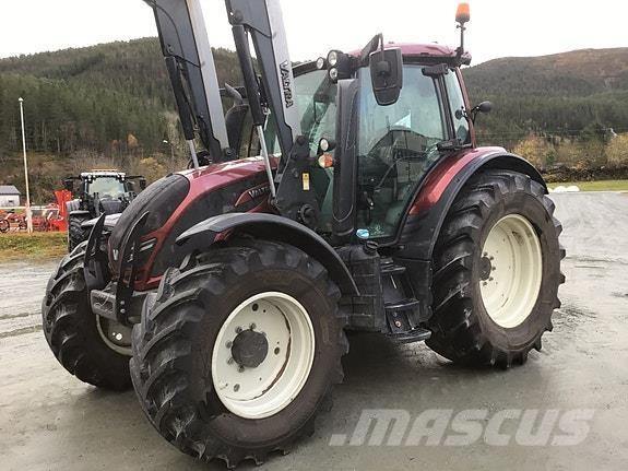 Valtra N154D 曳引機