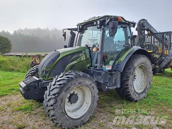 Valtra N154eA 曳引機