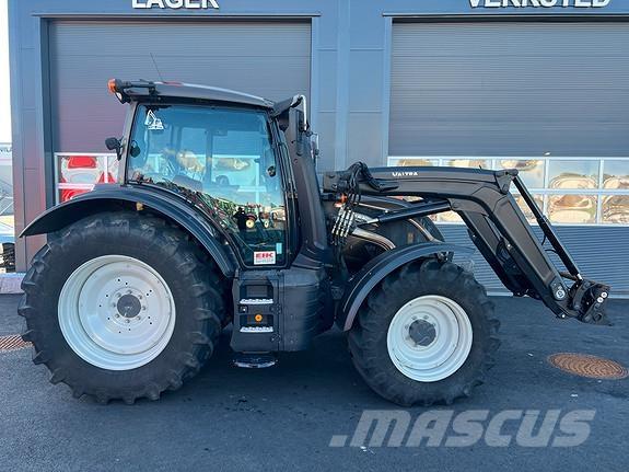 Valtra N155EH 曳引機