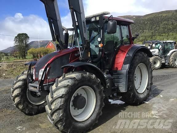 Valtra N163Direct 曳引機