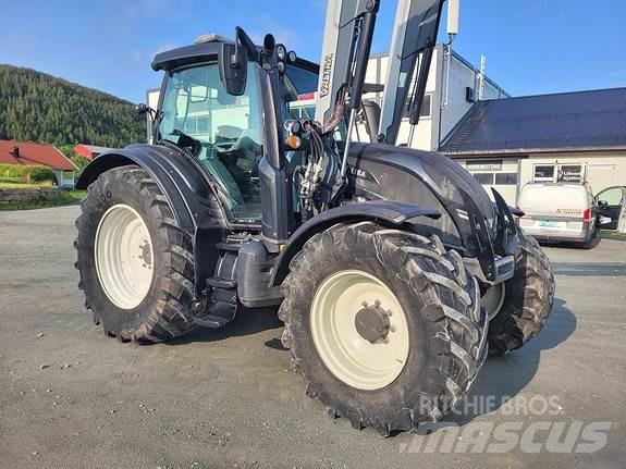 Valtra N174D 曳引機