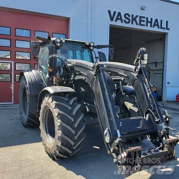 Valtra N174D 曳引機
