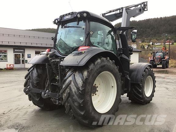 Valtra N174D 曳引機