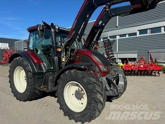 Valtra N174V 曳引機