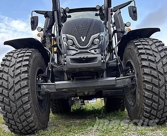 Valtra N175 Direct 曳引機
