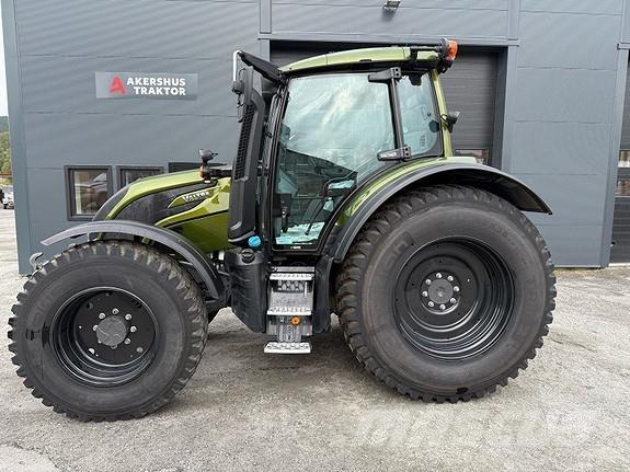 Valtra N175D 曳引機