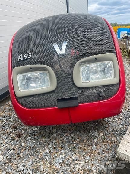 Valtra Panser 曳引機