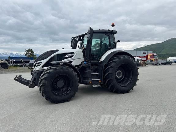 Valtra Q305 曳引機