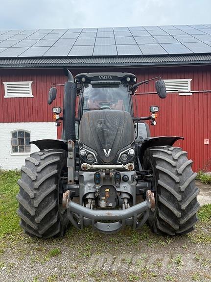 Valtra S394 曳引機