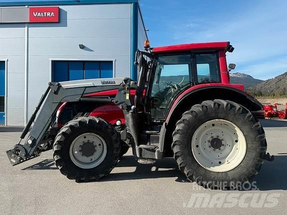 Valtra T 213 V 曳引機