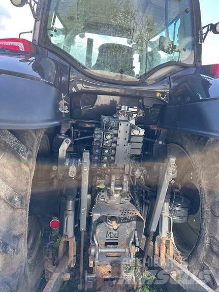 Valtra T 214 曳引機
