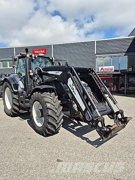 Valtra T 234 Versu 曳引機