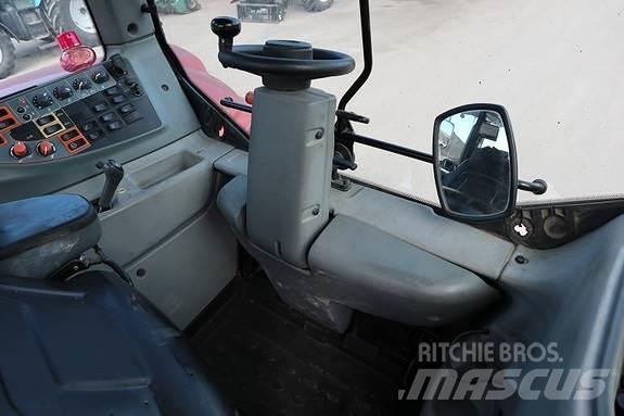Valtra T202 曳引機