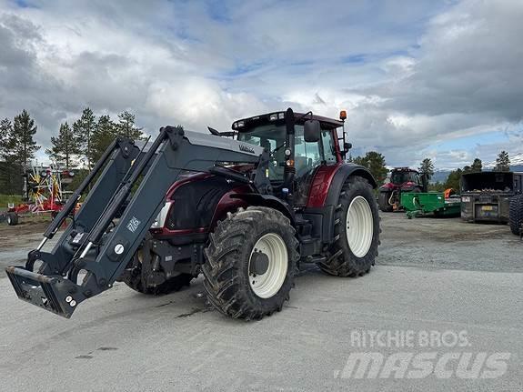 Valtra T203 曳引機