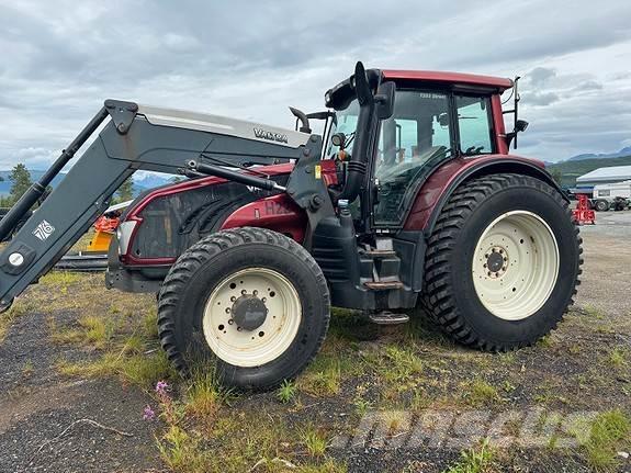 Valtra T203 曳引機